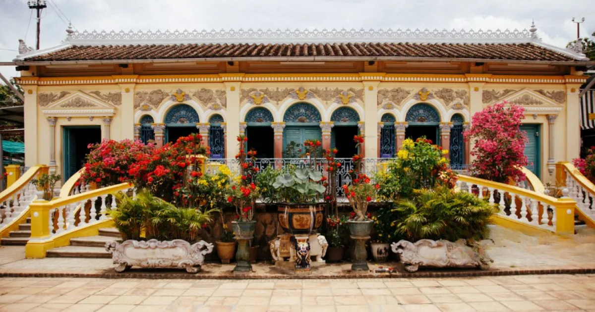 Khám phá Nhà cổ Bình Thủy hơn 150 tuổi giữa lòng Cần Thơ