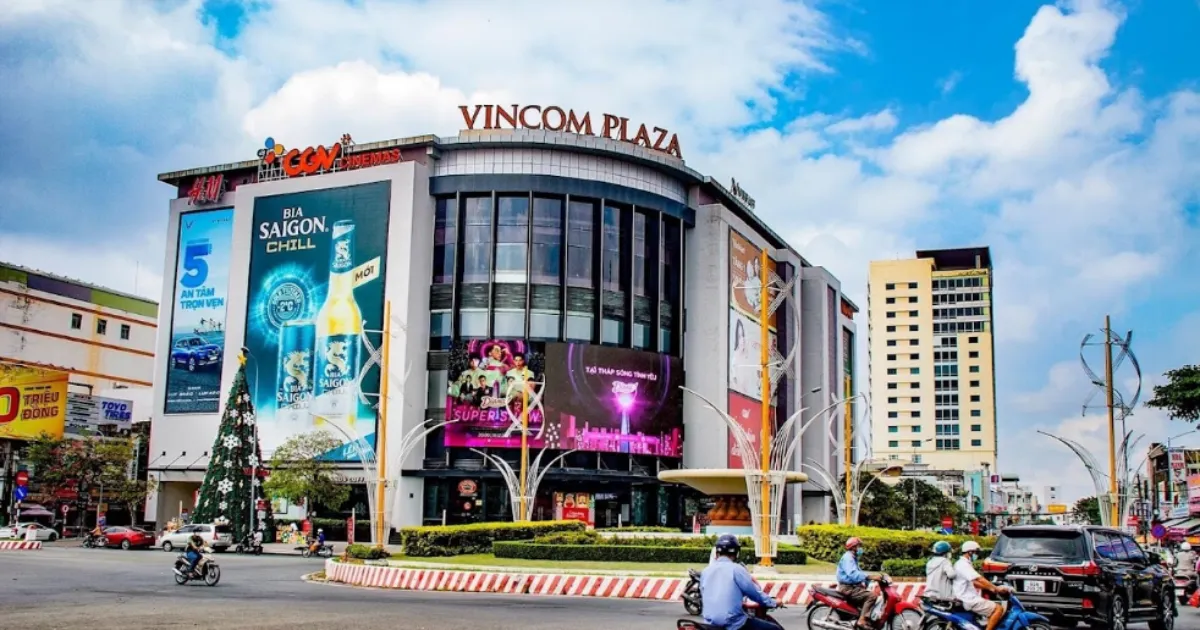 Khám phá TTTM Vincom Plaza Hùng Vương Cần Thơ năm 2026