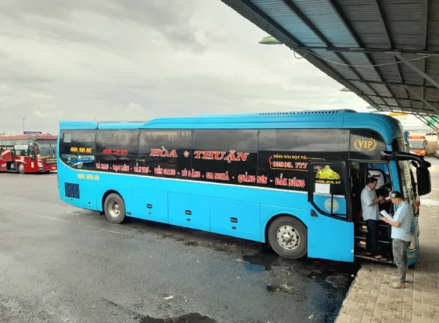 Nhà xe Hòa Thuận Cần Thơ Bình Dương