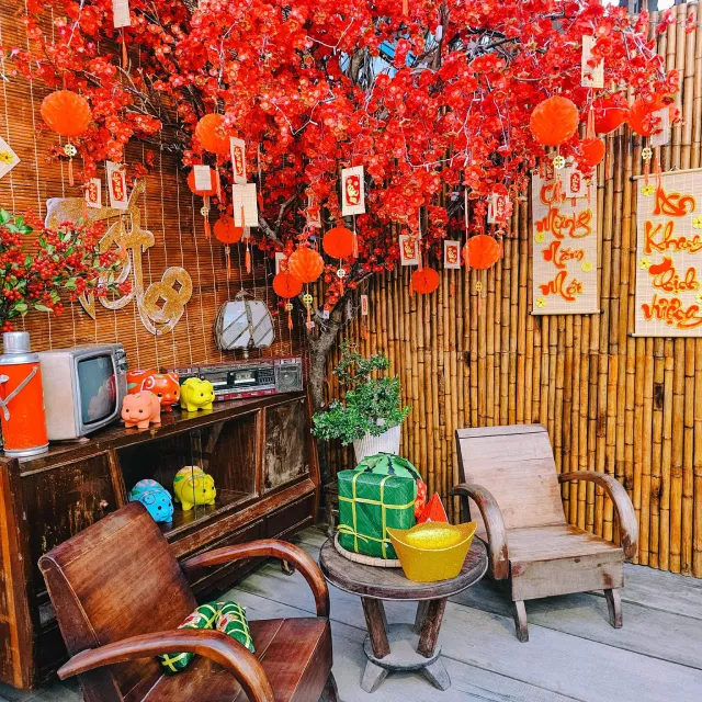 Cà phê trang trí Tết